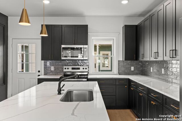 Image 9 of 30 For 510 Stieren St  101