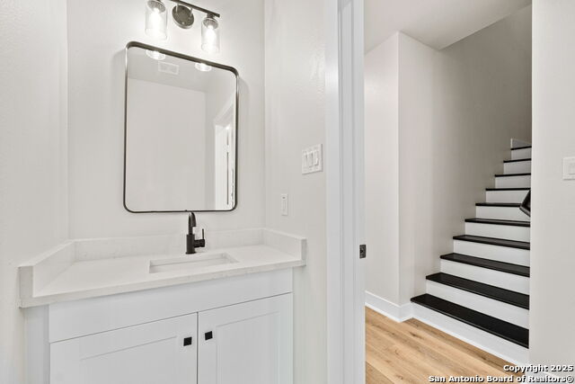 Image 24 of 43 For 114 Packard St