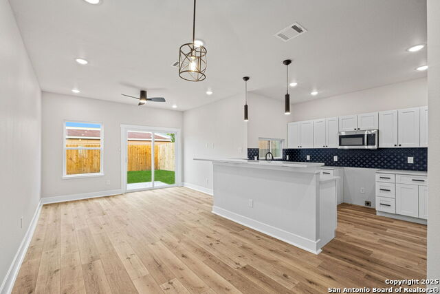 Image 25 of 43 For 114 Packard St