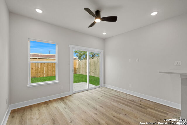 Image 26 of 43 For 114 Packard St