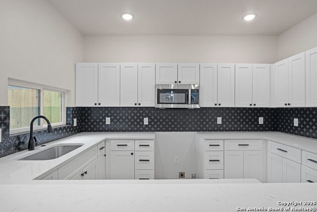 Image 27 of 43 For 114 Packard St