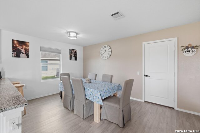 Image 12 of 37 For 13127 Levi Ter