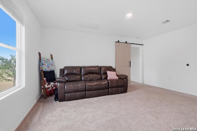 Image 15 of 37 For 13127 Levi Ter