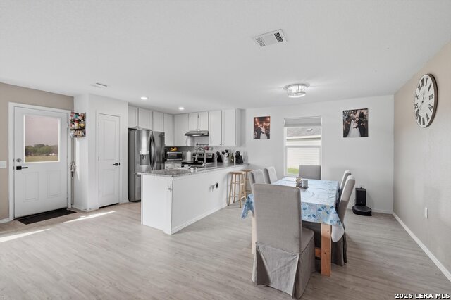 Image 8 of 37 For 13127 Levi Ter