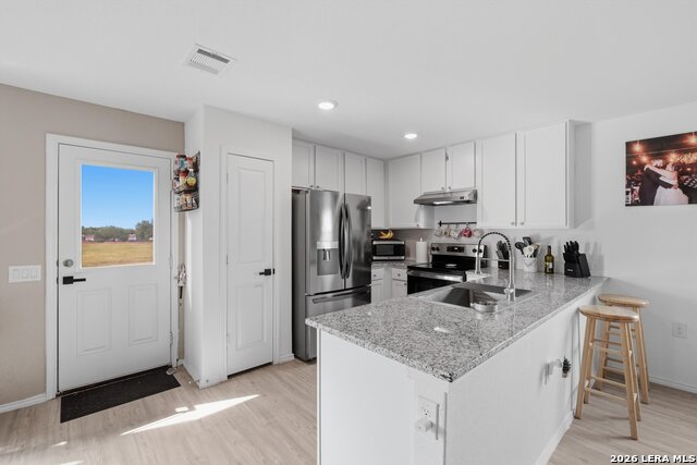 Image 9 of 37 For 13127 Levi Ter