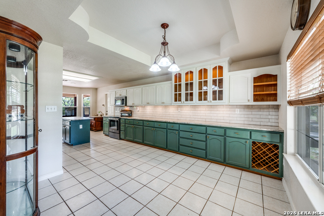 Image 13 of 31 For 217 Hunters Dawn