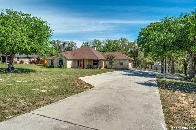 Image 2 of 31 For 217 Hunters Dawn