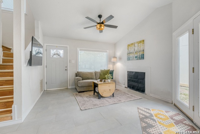 Image 3 of 10 For 6223 Valley Pawn