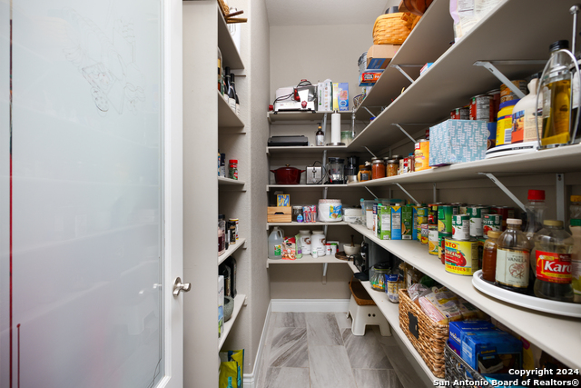 Image 23 of 69 For 443 Havasu Pt