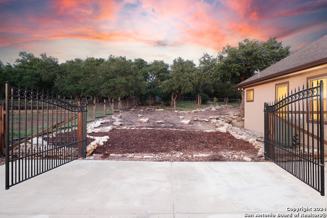 Image 50 of 69 For 443 Havasu Pt