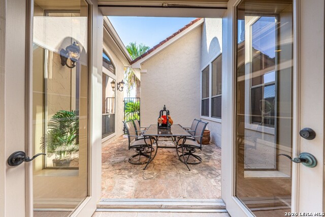 Image 10 of 45 For 915 Campanile