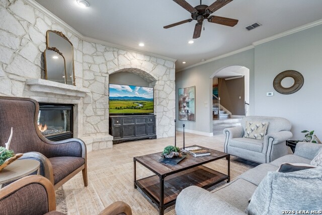 Image 17 of 45 For 915 Campanile