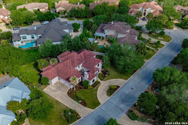 Image 2 of 45 For 915 Campanile