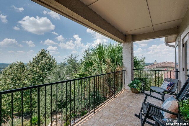 Image 30 of 45 For 915 Campanile