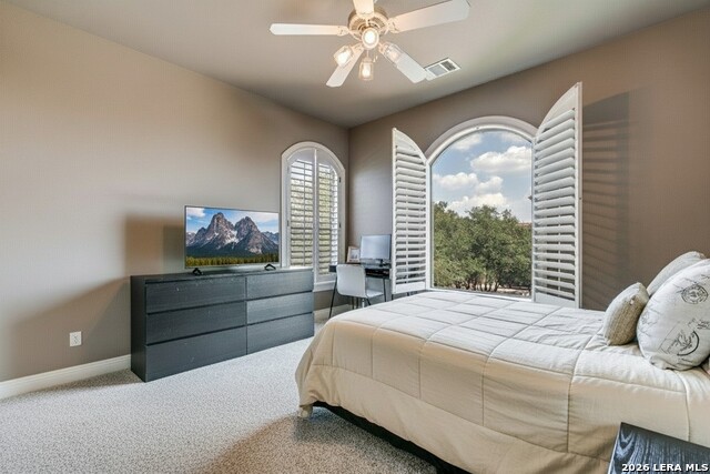 Image 33 of 45 For 915 Campanile