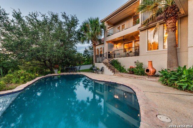 Image 41 of 45 For 915 Campanile