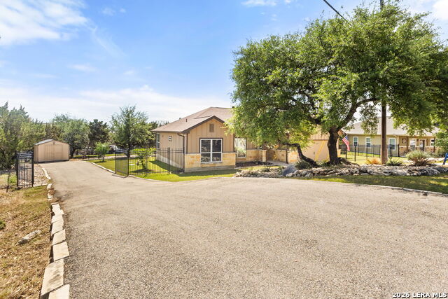 Image 22 of 25 For 950 Live Oak Dr