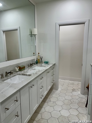 Image 10 of 24 For 51 Longsford