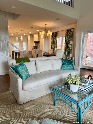 Image 4 of 24 For 51 Longsford