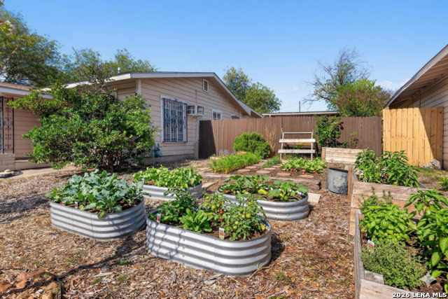 Image 3 of 36 For 303 Woley  