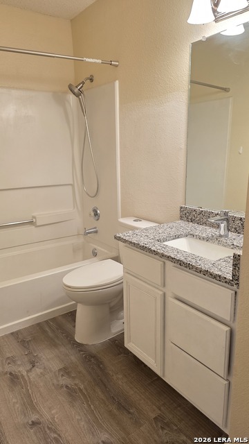 Image 22 of 39 For 2810 Redrock Trail