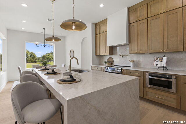 Image 11 of 33 For 117 Hiram Cook