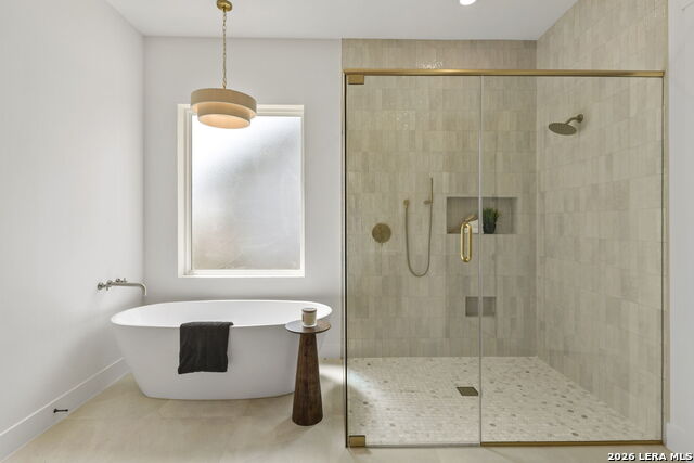 Image 19 of 33 For 117 Hiram Cook