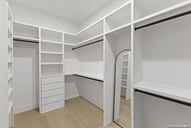 Image 21 of 33 For 117 Hiram Cook