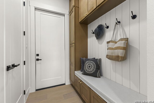 Image 22 of 33 For 117 Hiram Cook