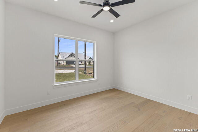 Image 24 of 33 For 117 Hiram Cook