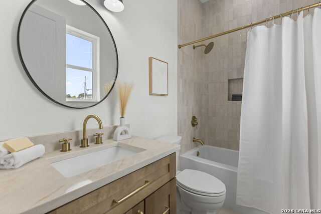 Image 27 of 33 For 117 Hiram Cook