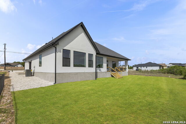 Image 31 of 33 For 117 Hiram Cook