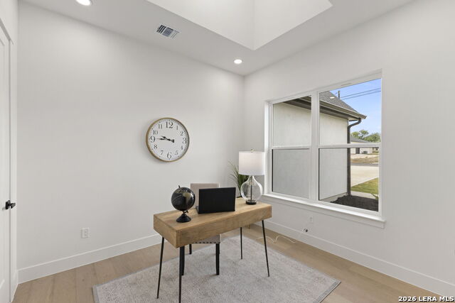 Image 5 of 33 For 117 Hiram Cook