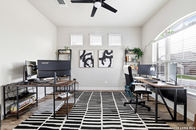 Image 22 of 41 For 12452 Upton Park