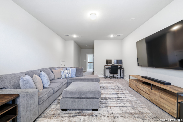 Image 32 of 41 For 12452 Upton Park