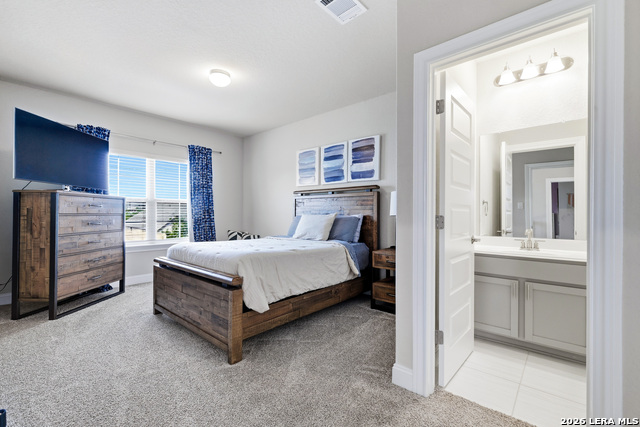 Image 36 of 41 For 12452 Upton Park