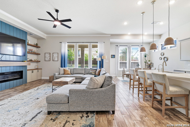 Image 6 of 41 For 12452 Upton Park