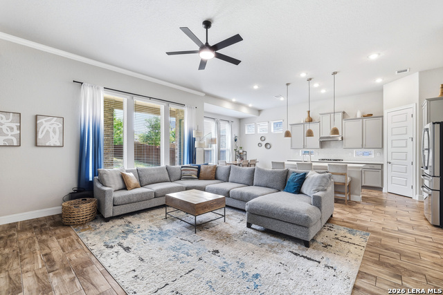 Image 8 of 41 For 12452 Upton Park