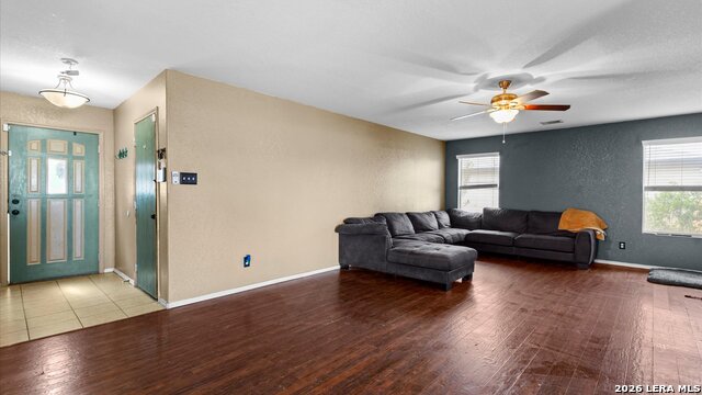 Image 3 of 22 For 3504 Painted Riv