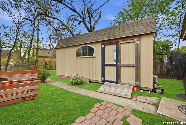 Image 12 of 14 For 1938 Kings Hwy W