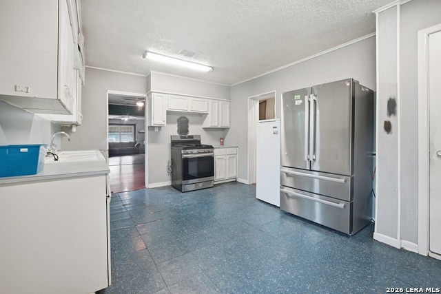 Image 4 of 14 For 1938 Kings Hwy W