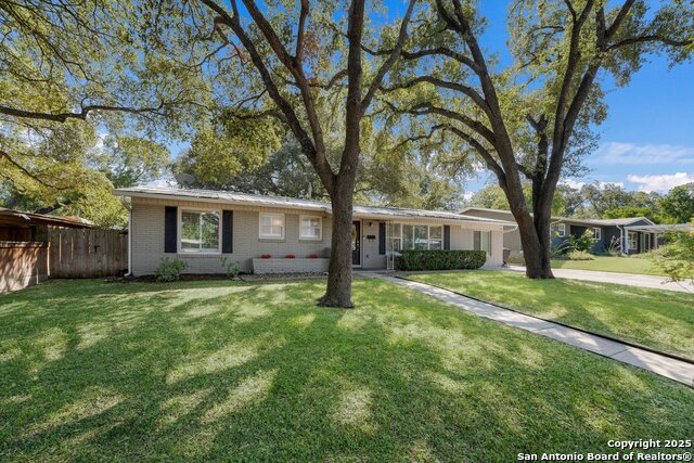 Details for 614 Larkwood Dr, San Antonio, TX 78209