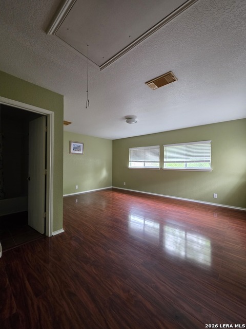 Image 11 of 21 For 10 Cavelier Pass