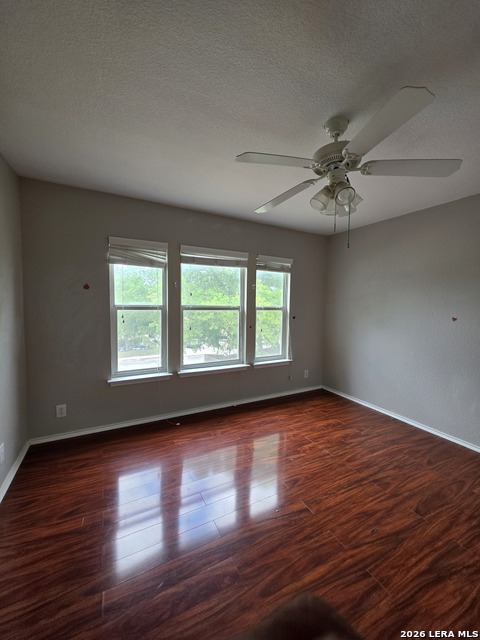 Image 18 of 21 For 10 Cavelier Pass