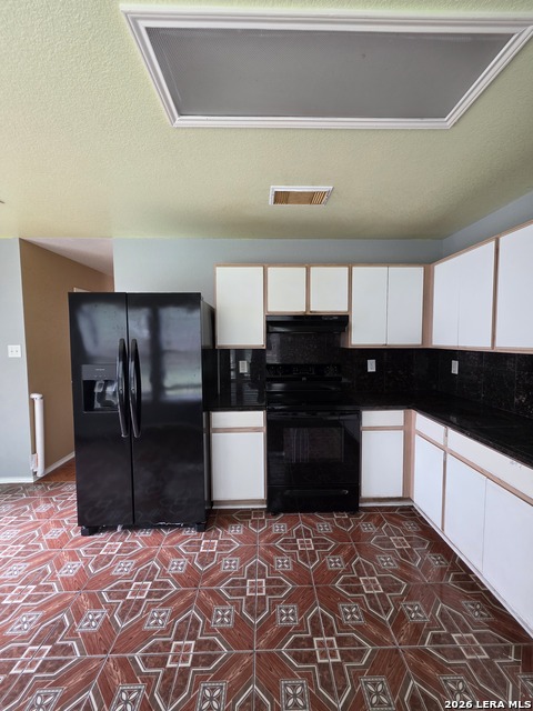 Image 6 of 21 For 10 Cavelier Pass