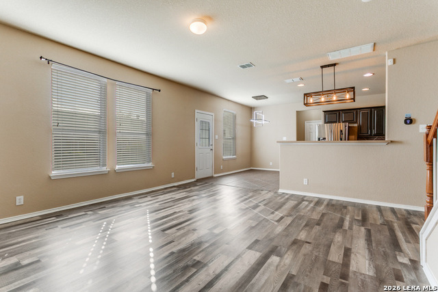 Image 3 of 10 For 13611 Welsford