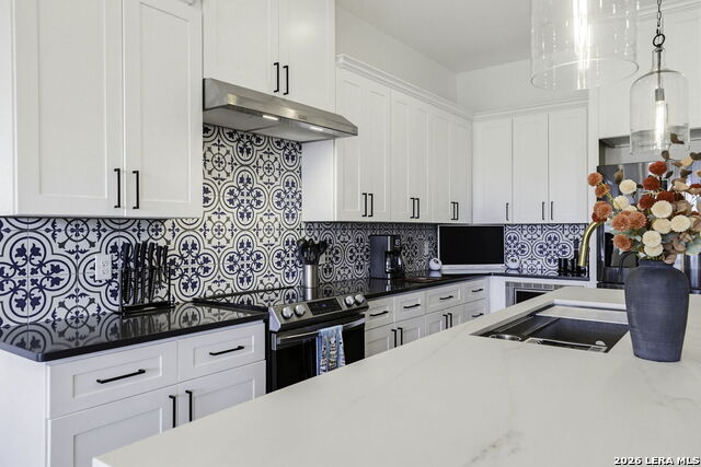 Image 22 of 48 For 827 County Road 2801 E