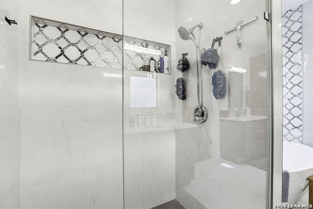 Image 35 of 48 For 827 County Road 2801 E