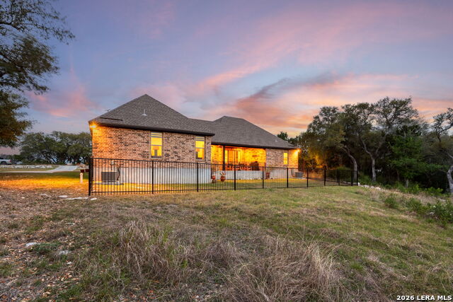 Image 6 of 48 For 827 County Road 2801 E