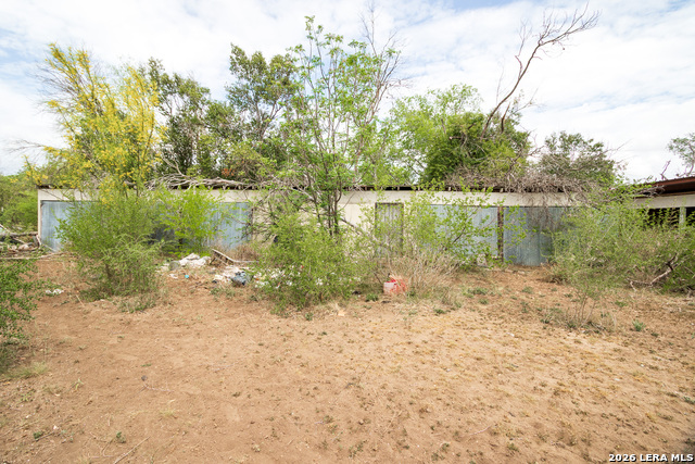 Image 14 of 32 For 307 Orchard Rd